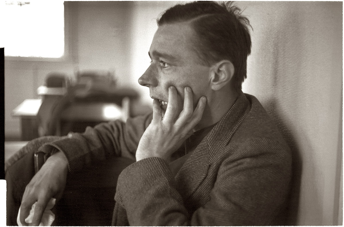 The photographer Walker Evans in a February 1937 portrait by his colleague Edwin Locke. 35mm negative, Farm Security Administration. View full size.