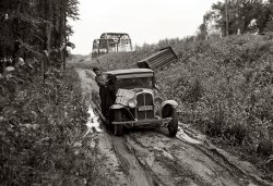August 1937. Indian pickers on way to the berry fields near Little Fork, Minn. View full size. 35mm nitrate negative by Russell Lee for the FSA.