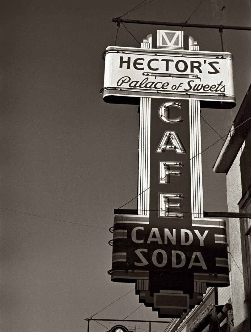 Hector's Palace of Sweets: 1937