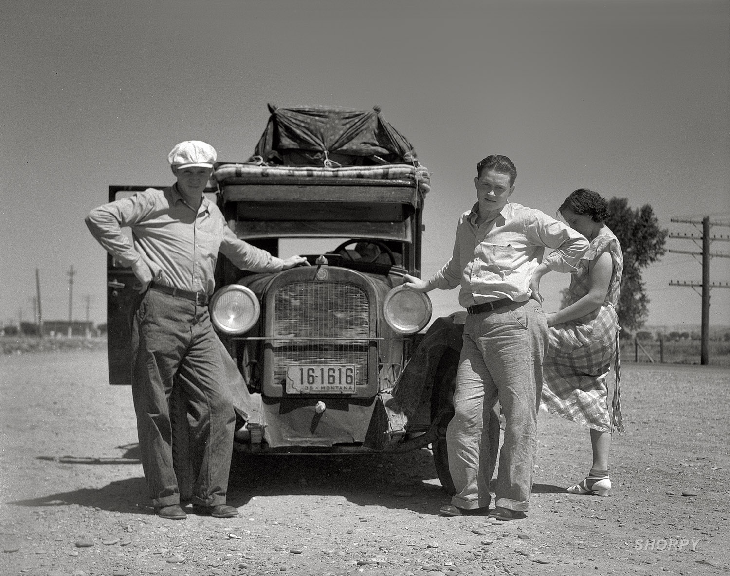 July 1936. "Drought refugees from Glendive, Montana, leaving for Washington state." View full size. Medium format nitrate negative by Arthur Rothstein.