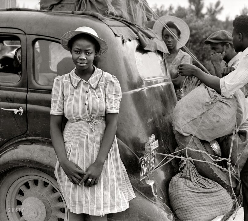 July 1940. "Near Shawboro, North Carolina. Group of Florida migrants on their way to Cranberry [i.e., Cranbury], New Jersey, to pick potatoes." Medium-format safety negative by Jack Delano for the Farm Security Administration.  View full size.
