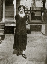 Ada Zulimer Traywick, about 1920, Billingsley, Autauga County, Alabama. View full size.
(ShorpyBlog, Member Gallery)