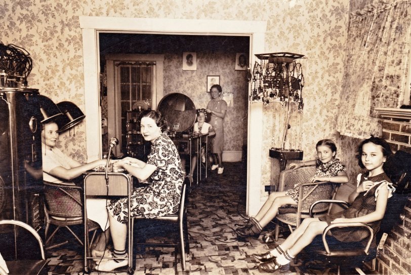 Aunt Bessie in her Beauty Shop, about 1936. Bessie's relatives contributed funds to help start her business. Located in Wichita Falls, Texas. Others in photograph names are unknown. View full size.
