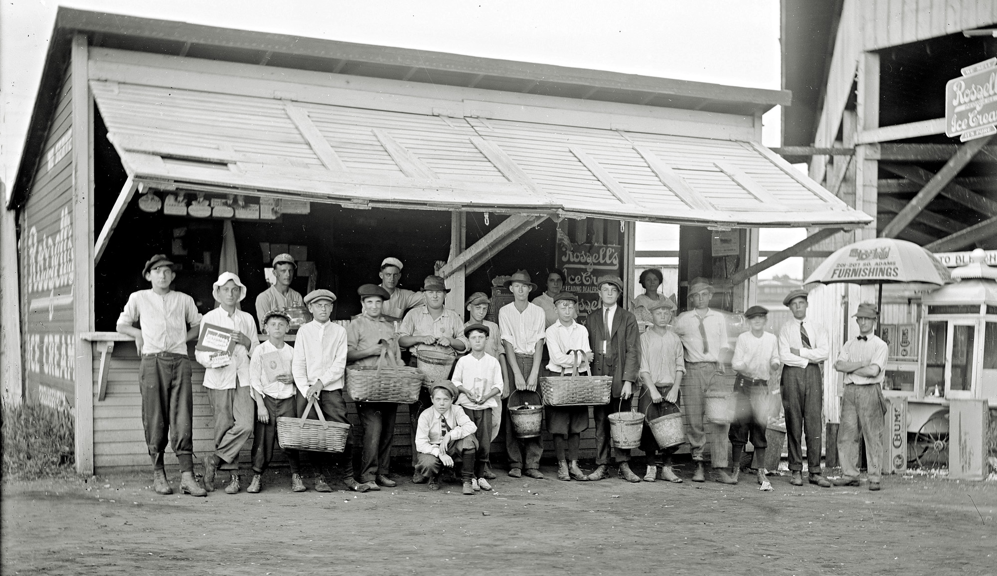 Concession stand runners and helpers, circa 1916, servicing the Lake View Park baseball field. Lake View Park (1883-1921).

Lake View Park was near the River, at the foot of Grant Street, Averyville-Peoria, Illinois. Lake View Park was the home of the Peoria Distillers, a Triple-I League team (Illinois-Indiana-Iowa League). The Peoria Distillers entered the league in 1905, winning three league championships; in 1911, 1916 and 1917. Baseball was suspended in 1918 on account of World War I, when the Distillers returned in 1919, they changed their name to the Peoria Tractors. View full size.