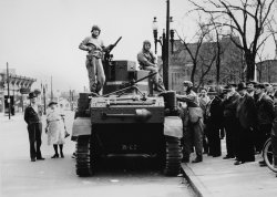 Tank: 1942