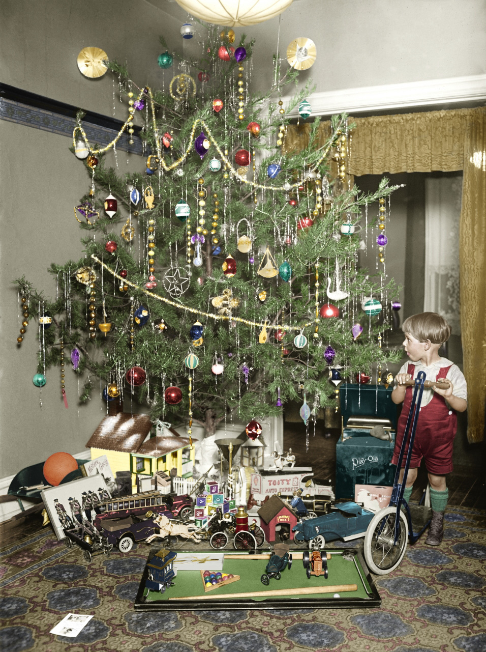 Colorized from the Library of Congress, National Photo Company, 1922. Title unverified as "Dorsey Christmas Tree." View full size.