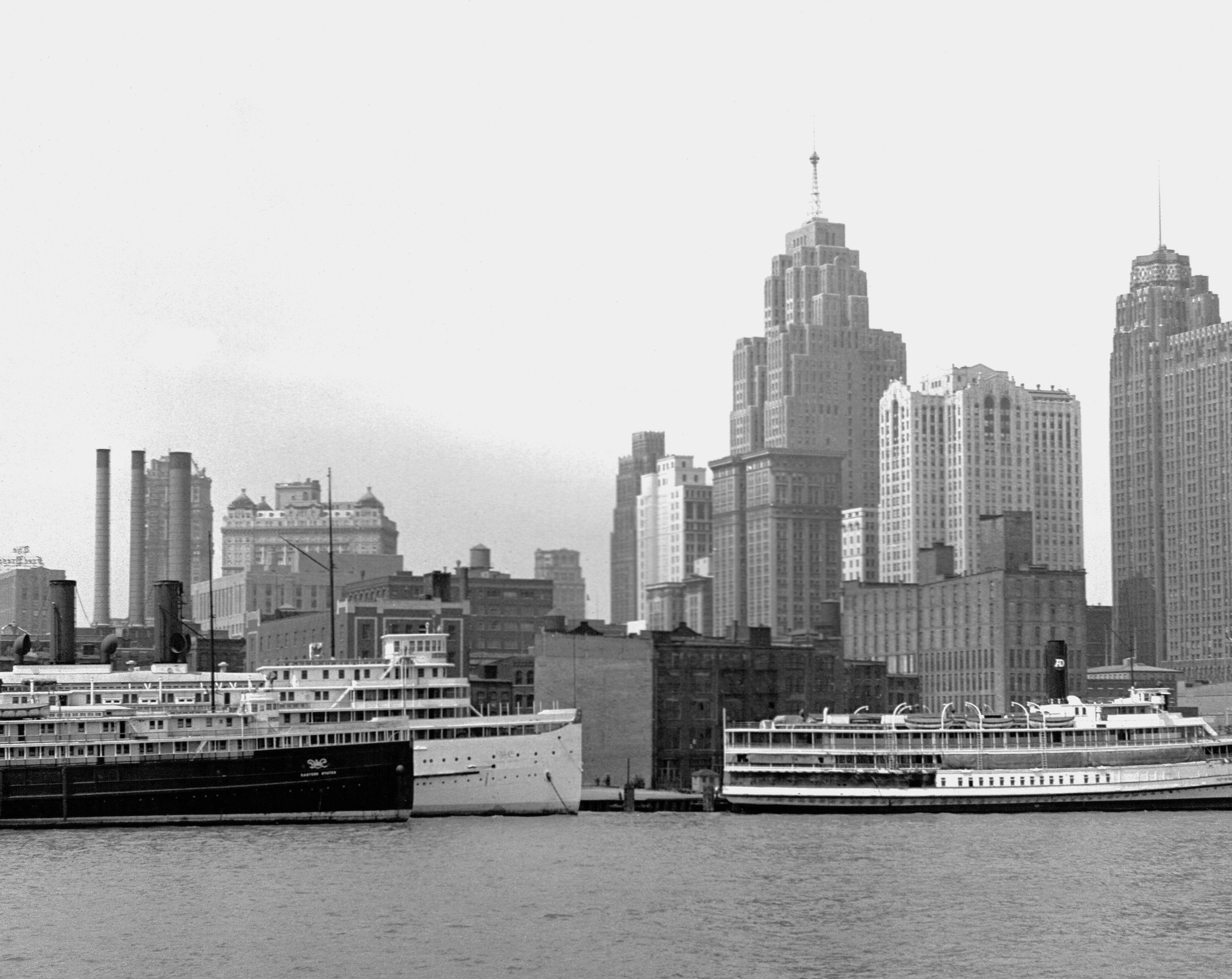 Detroit skyline, 1952. Photo taken by Shegoi from boat on the Detroit River. View full size.