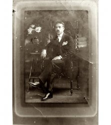 My uncle, Domenico Fusco, in New York, between 1900 and 1918.
(ShorpyBlog, Member Gallery)