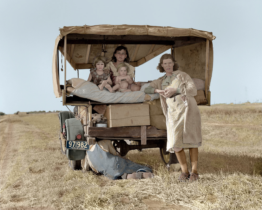 Colorized from this original Shorpy posting. View full size.