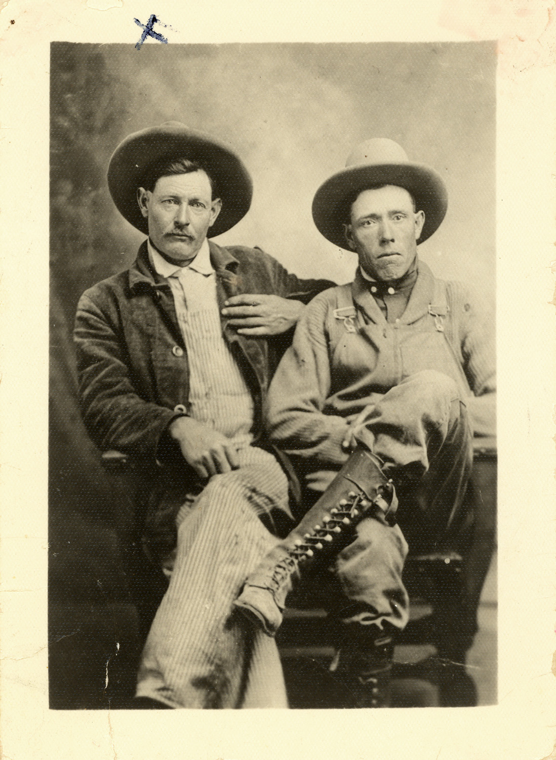 George Washington "Wash" Robertson and his brother Claude, Southern Oklahoma, c.1920. View full size.