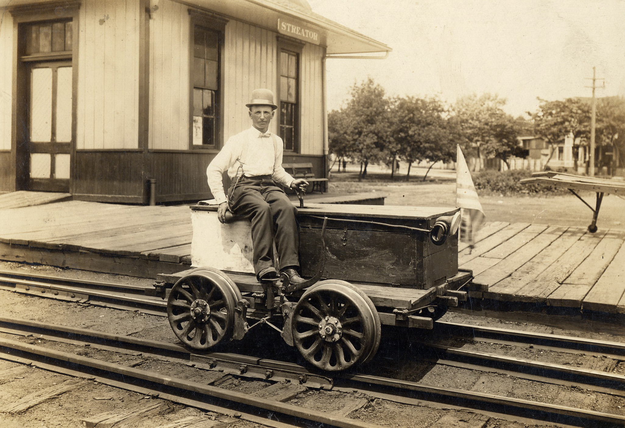 Grandpa Mike Salata at work in Streator, Illinois, 1915. View full size.