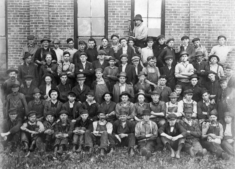This image is presumably of the crew at the Grant Motor Company in Findlay OH. Caption on back reads "Grant, South Side 1916."  View full size.
