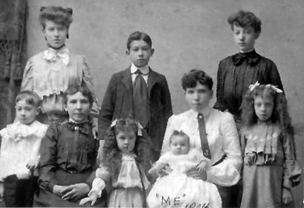 Ida with family taken about 1904. View full size.