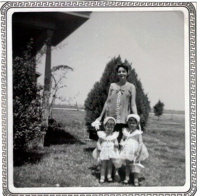 This is my Mom, Watha Ann and my sisters Teresa Ann (left) and Deborah Kay (right). I'm the one in the middle! View full size.