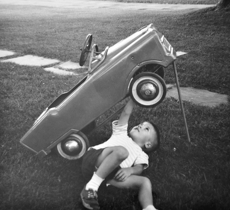 He knows what he wants to do at such a young age (and it came true).  1962, Ohio.

[Who is it? You? -tterrace]