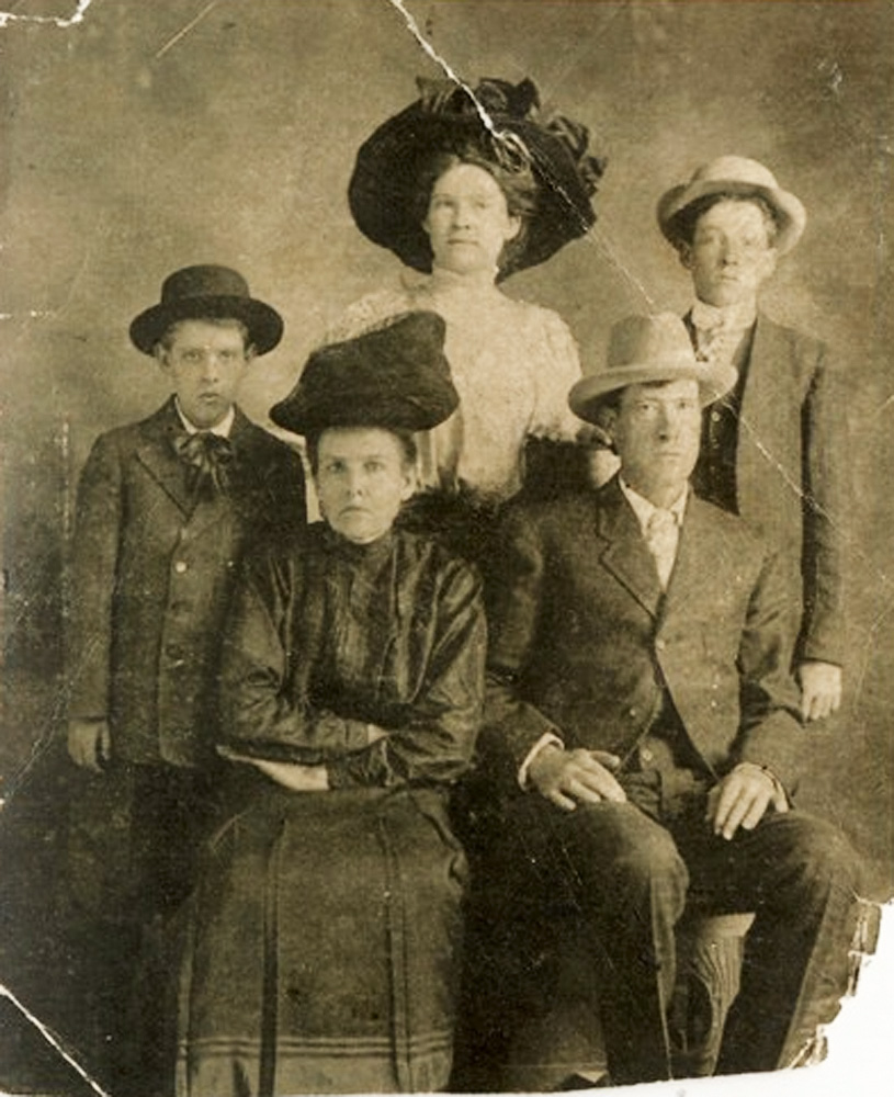 John, Louisa, Alta Laurel, Charles and Frank. Photo Taken in Minot, North Dakota in 1910.