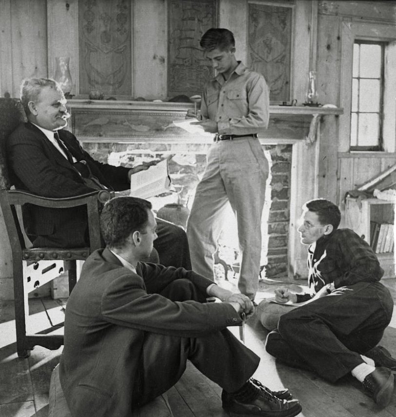 What's a better way to spend the afternoon than having a private lecture in some remote cabin. OK I'm only guessing here, wish I had more info. From my negatives collection. View full size.
