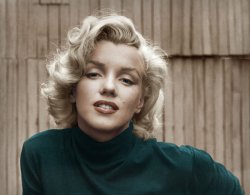 Hollywood, 1953. Actress Marilyn Monroe, 35mm negative by Alfred Eisenstaedt, Life photo archive (Colorized). View full size.
(Colorized Photos)