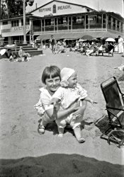Neptune Beach amusement park in Alameda, California. I have a whole box of negatives from this family and based on the hairstyle and some of the other photos in this series, I'm guessing this is late 20s early 30s. View full size.
(ShorpyBlog, Member Gallery)