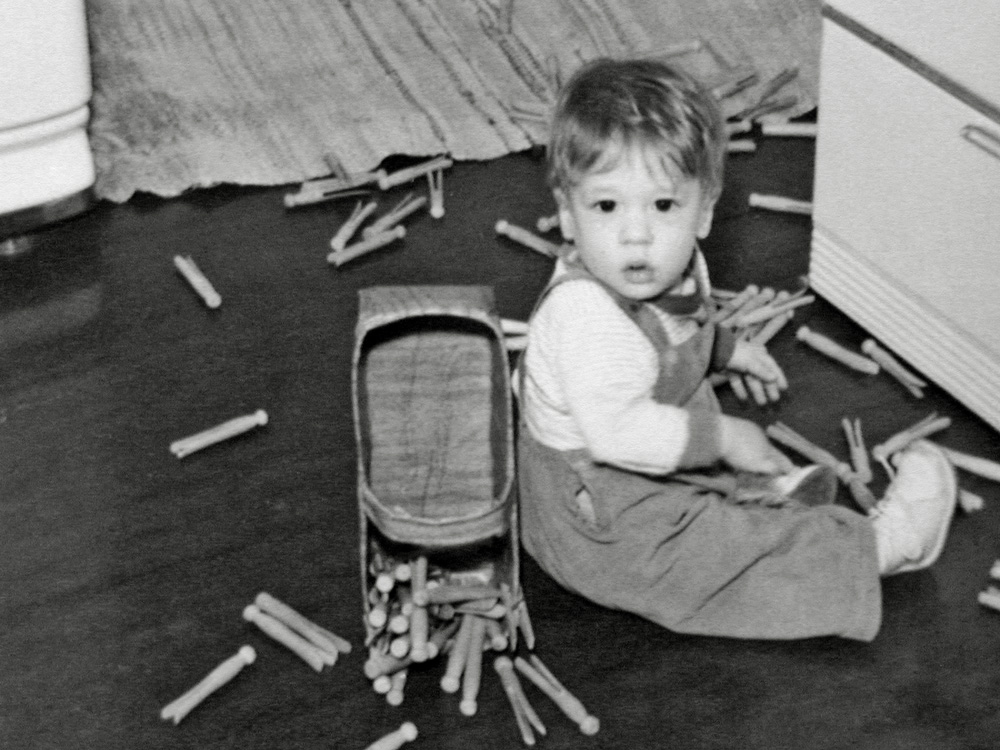 Spilling the clothespins again. My dad grabbed a good shot.  This was probably 1959 or 1960, Ohio. View full size.