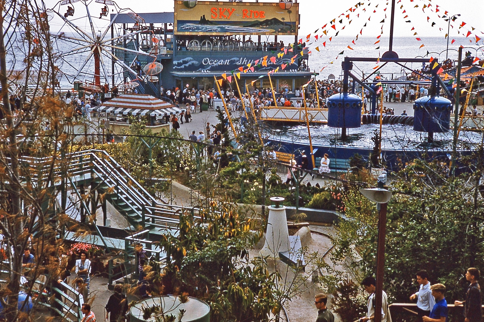 Another fascinating historical Kodachrome taken by my dad. Taken in May 1960, two years after the park opened and seven years before it closed forever, Pacific Ocean Park in Santa Monica, California was supposed to rival Disneyland (or so I am told). View full size.