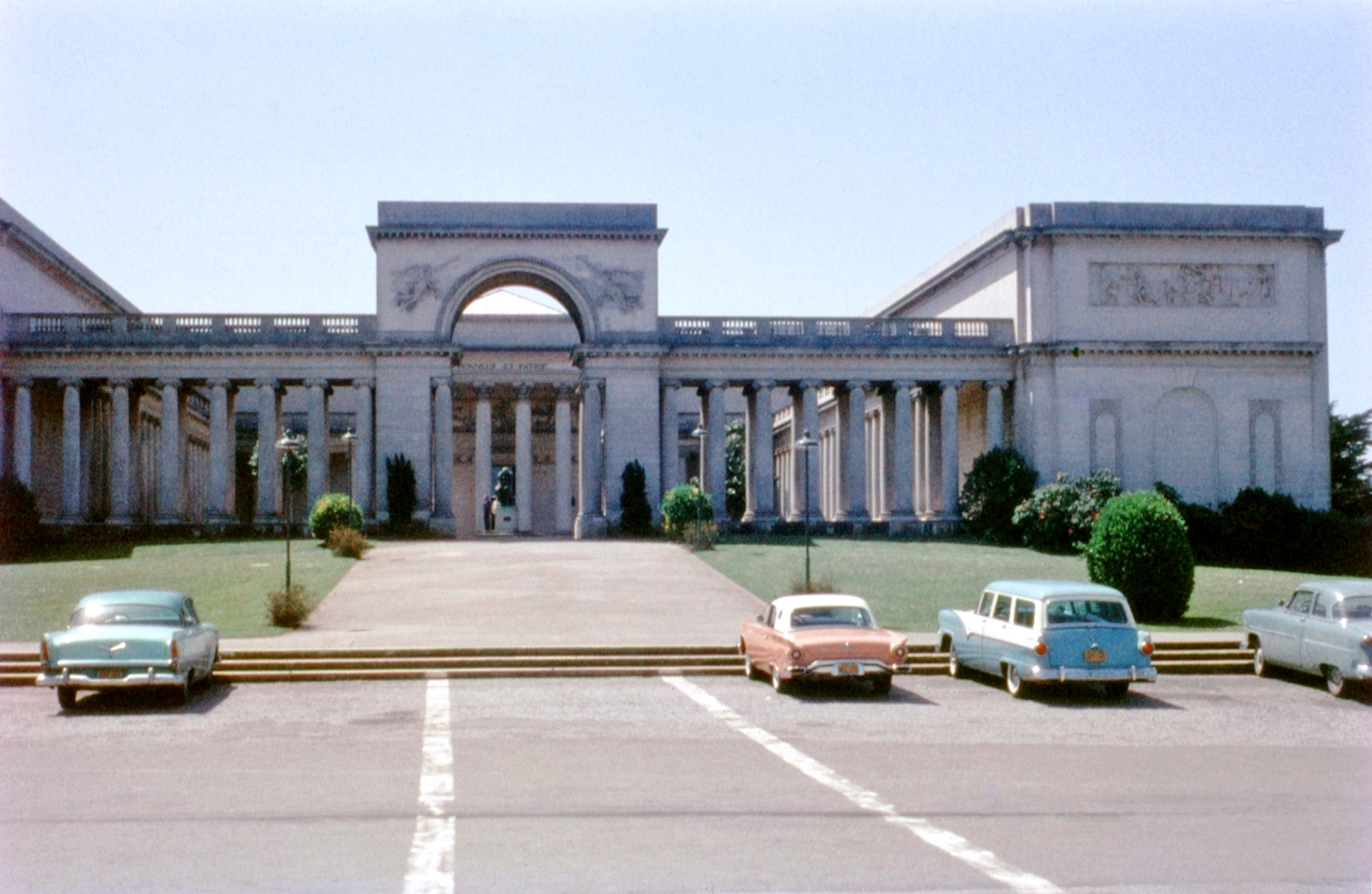 The Palace of the Legion of Honor in San Francisco, circa 1958. If I'm not mistaken, that is our blue & white 1956 Ford station wagon on the right. View full size. 