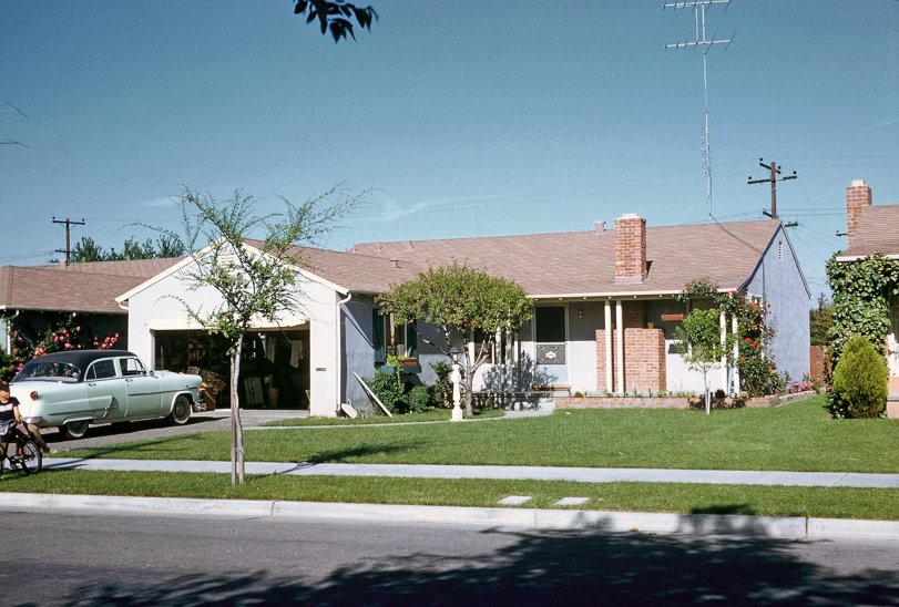 Aaahhh, Home Sweet Home. 3 bedrooms, 1 bath. My family's home in San Jose, California September of 1958. My folks bought it in 1952 for $11,650 with monthly payments of $75.00. It's located in a tract referred to as "Bascom Gardens".  It was the model home for the tract and mom liked it because the big front window would be "a perfect place for the Christmas tree". The ginormous antenna was able to bring in all 4 channels! The tree in the devils-strip is still there and is nearly 3' in diameter and is over 75' tall. That's my older brother in requisite Giants cap. He bought the home in '92 and currently lives there. He's still wearing Giants caps. View full size.
