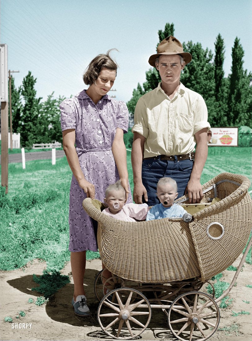 My colorized version of this picture. It looks to me like this couple is very happy, even though war is looming.
