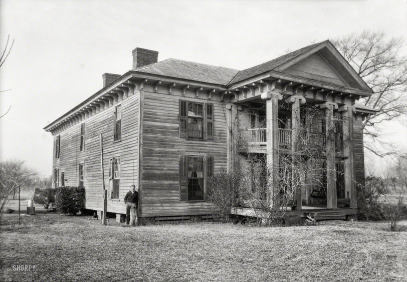 Jan. 24, 1935. "D.F. Weaver House, Weaver Road, Weaver, Alabama. Built 1840." Photo by W.N. Manning, Historic American Buildings Survey. View full size.