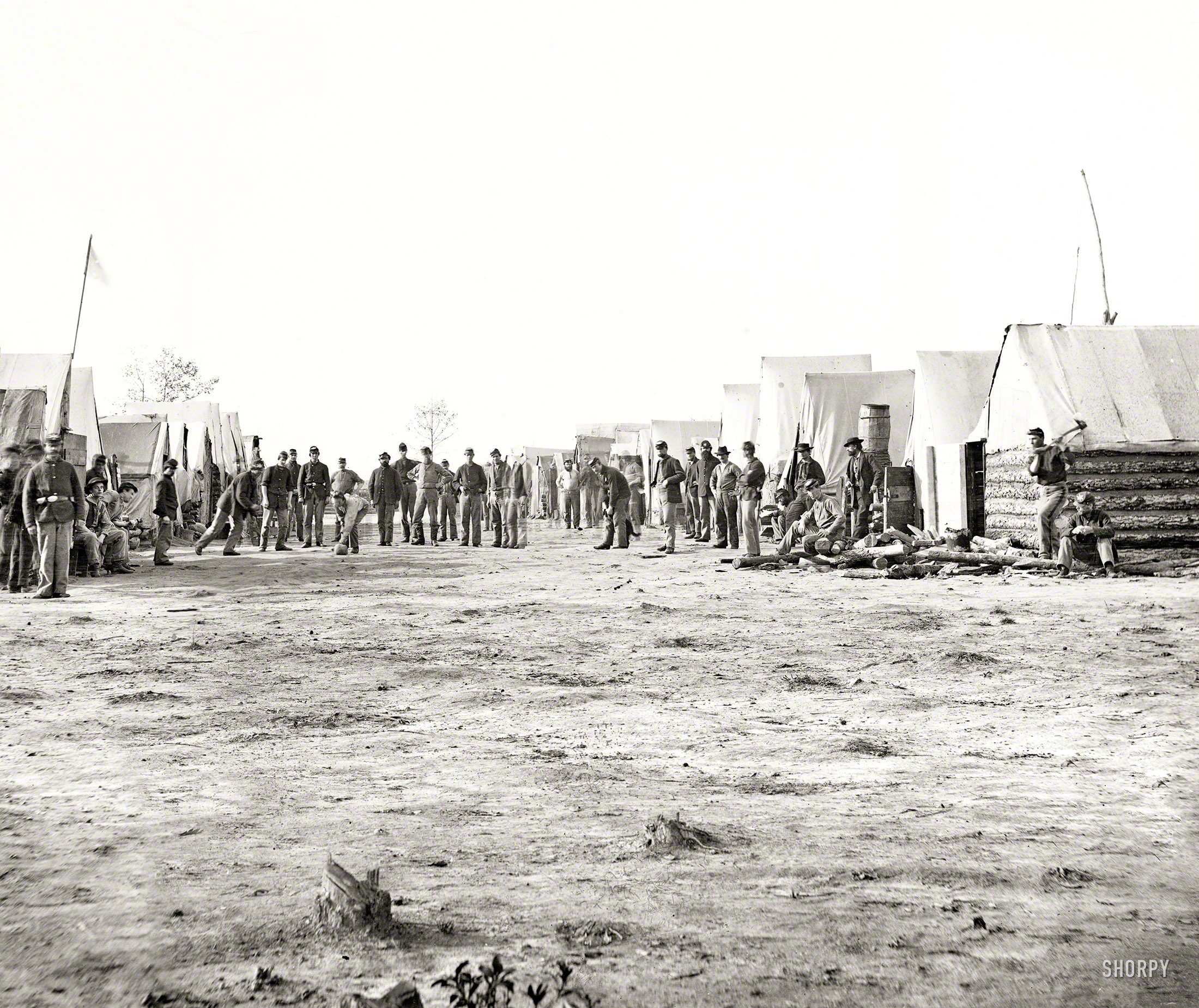 Petersburg, Va., 1864-65. "Camp sports. 13th New York Heavy Artillery playing ball." Civil War Glass Negative Collection, Library of Congress. View full size.