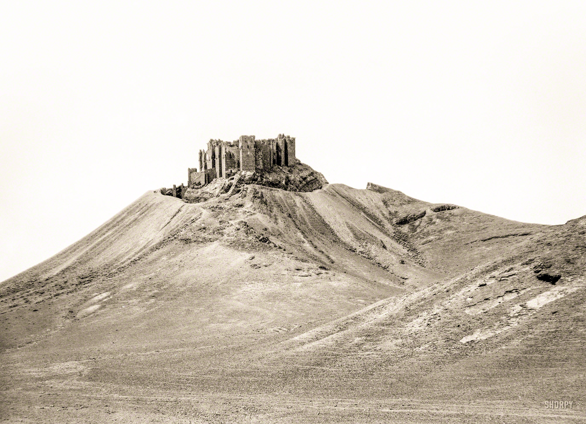 Circa 1935. "Palmyra (Tadmur, Syria). The Turkish castle. Kala'at Ibn Na'an." 5x7 inch dry plate glass negative, Matson Photo Service. View full size.