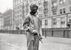 October 23, 1909. New York. "Dueling with wax bullets." Last seen here. 5x7 glass negative, George Grantham Bain Collection. View full size.