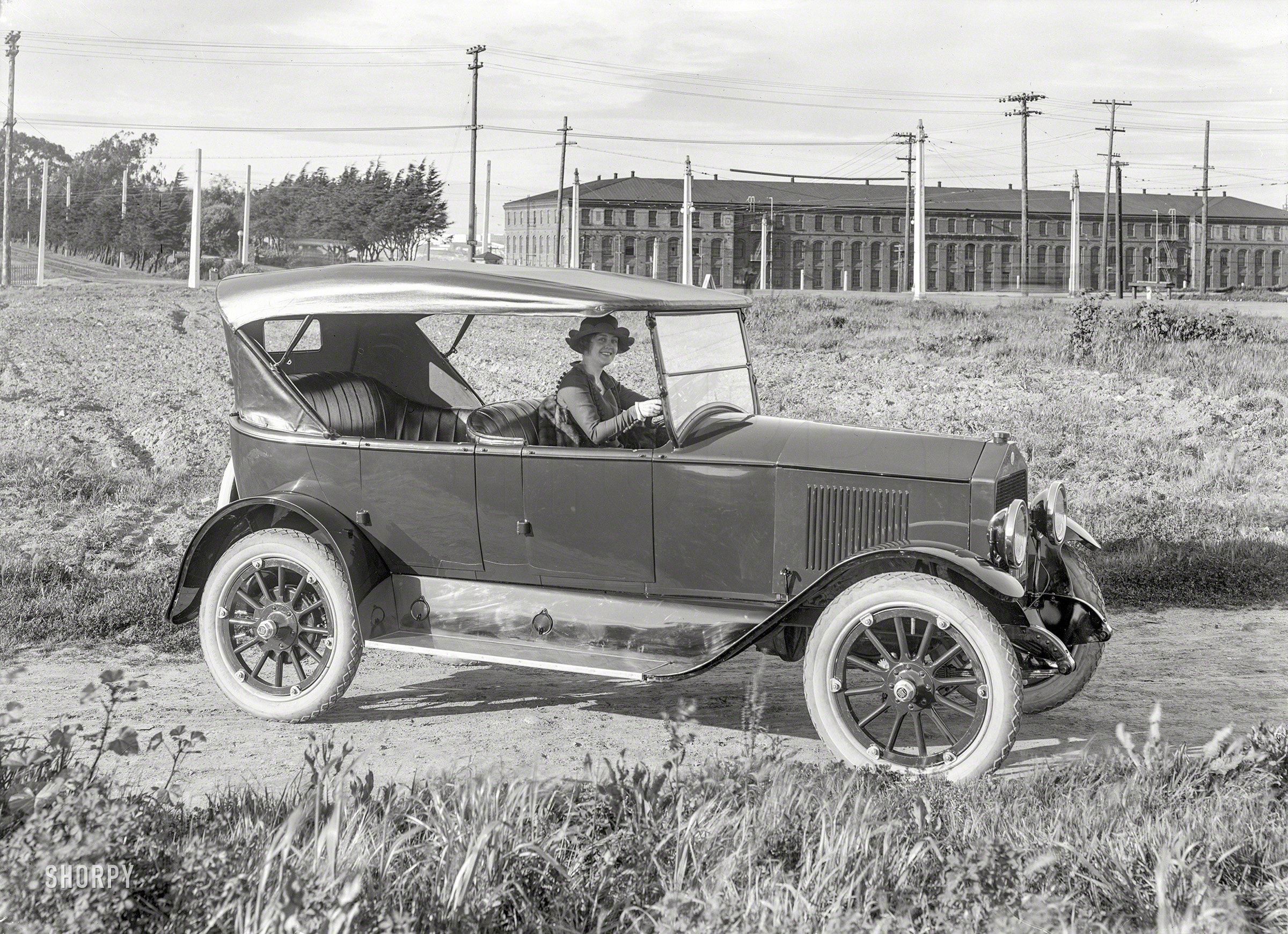 San Francisco. "Dort touring car, 1921." Latest display at the Shorpy Exposition of Obscure Autos. 5x7 glass negative by Christopher Helin. View full size.