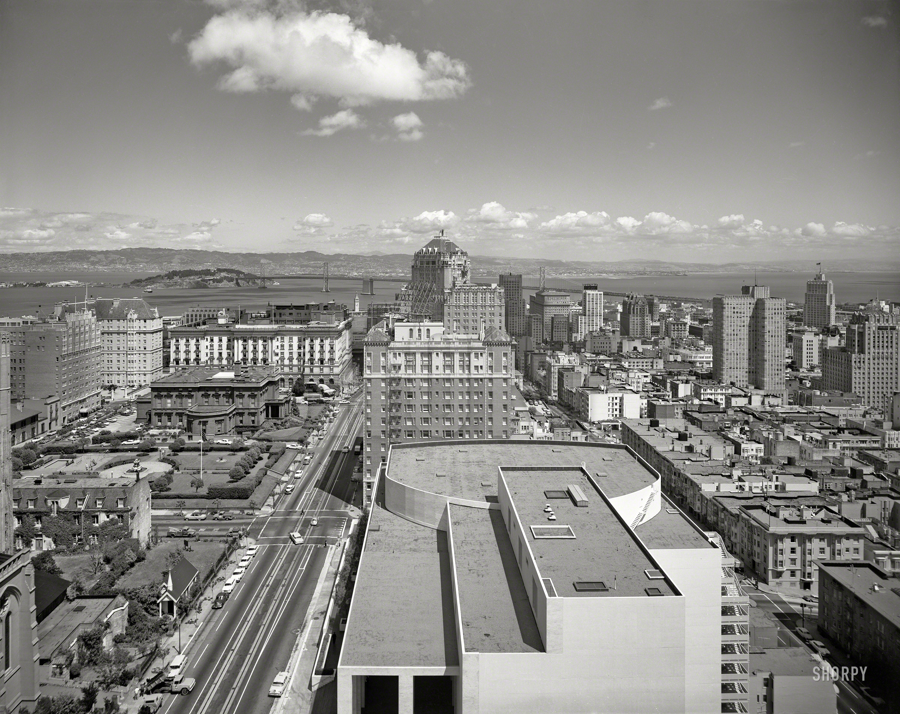 May 1, 1959. "Downtown San Francisco -- California Street East Bay vista from Nob Hill." 8x10 inch acetate negative, photographer unknown. View full size.