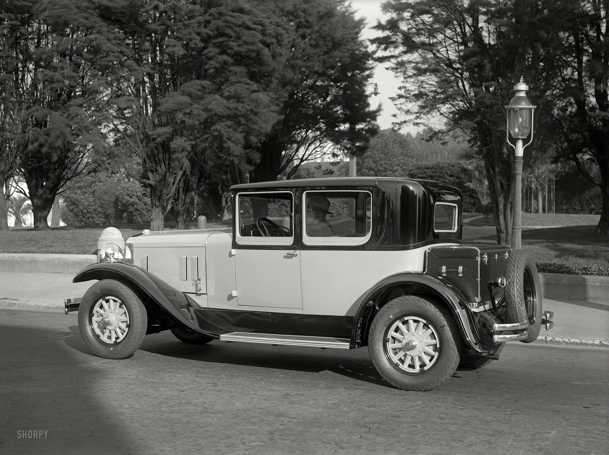 San Francisco, 1929. "Franklin Brougham at Lafayette Park." Its telltale bollards standing guard. 5x7 glass negative by Christopher Helin. View full size.