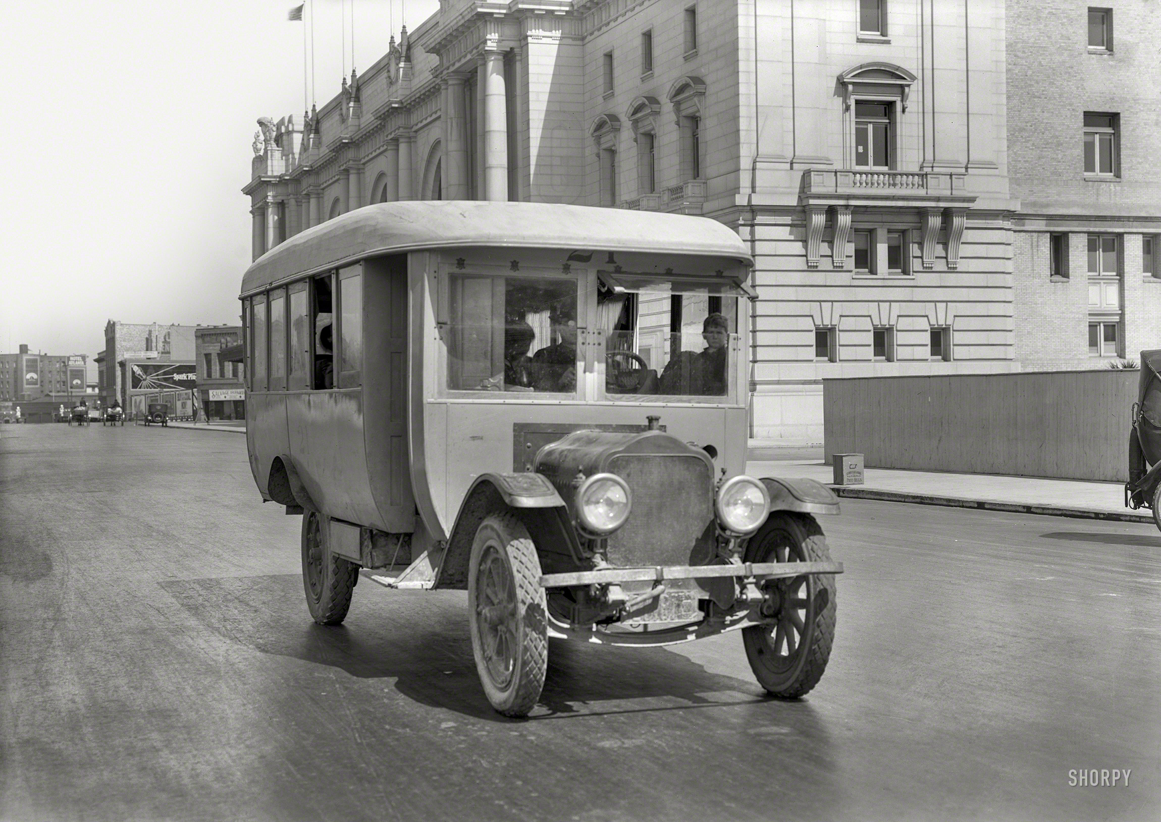San Francisco, 1919. "Bus at Exposition Auditorium, Grove Street." With Pennsylvania plates. 5x7 glass negative by Christopher Helin. View full size.