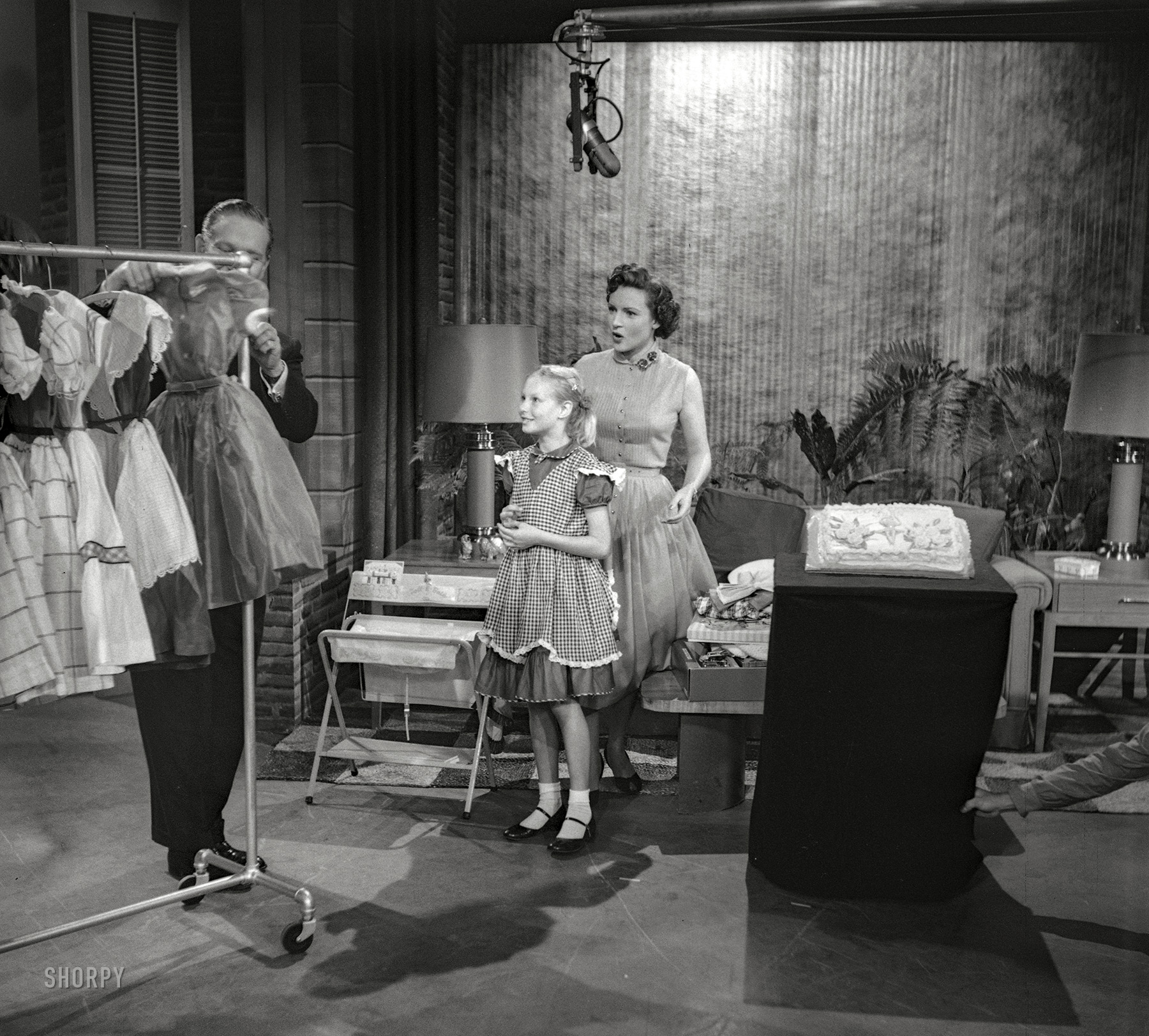 1954. "Los Angeles. Actress Betty White rehearsing and performing on her daytime television talk show. Photos include preparations for a girl's birthday party." From photos by Maurice Terrell and Earl Theisen for Look magazine. View full size.