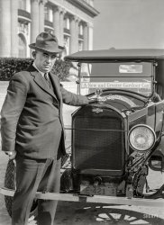 San Francisco circa 1921. "Gardner car at Spreckels Mansion." Photographed by and with Christopher Helin himself. 5x7 glass negative. View full size.