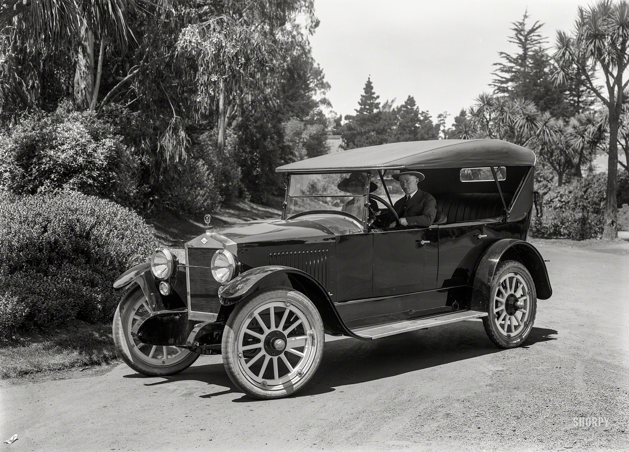 San Francisco circa 1920. "Jackson Six touring car at Golden Gate Park." Named after the Michigan city of its manufacture, the Jackson boasted "No hill too steep, no sand too deep." Models of "The Car With the Keystone Radiator" included the Wolverine Eight, Olympic, Sultanic Six and Convertible Torpedo. 5x7 glass negative by Christopher Helin. View full size.