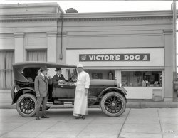 San Francisco circa 1923. "Buick touring car at Victor's Dog." Not to be confused with Nipper, that other (RCA) Victor dog, and where's the bun? 6½ x 8½ inch glass negative, originally from the Wyland Stanley collection. View full size.