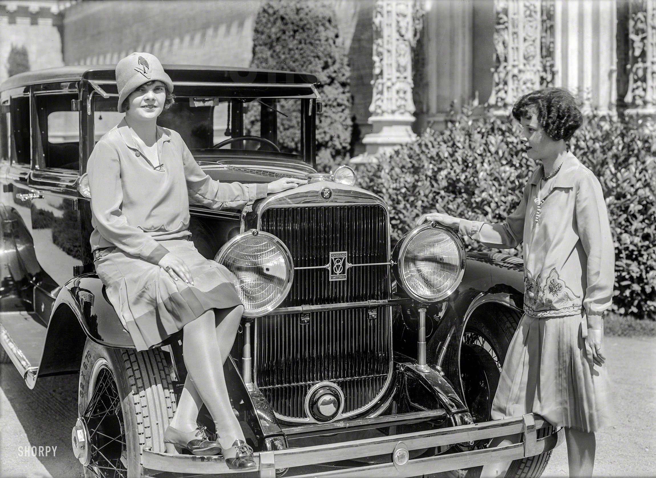 "Cadillac (Flappers, 1927) at de Young Museum, Golden Gate Park." Check out those headlights! 5x7 glass negative by Christopher Helin. View full size.