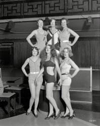 Goodyear Girls: 1932
