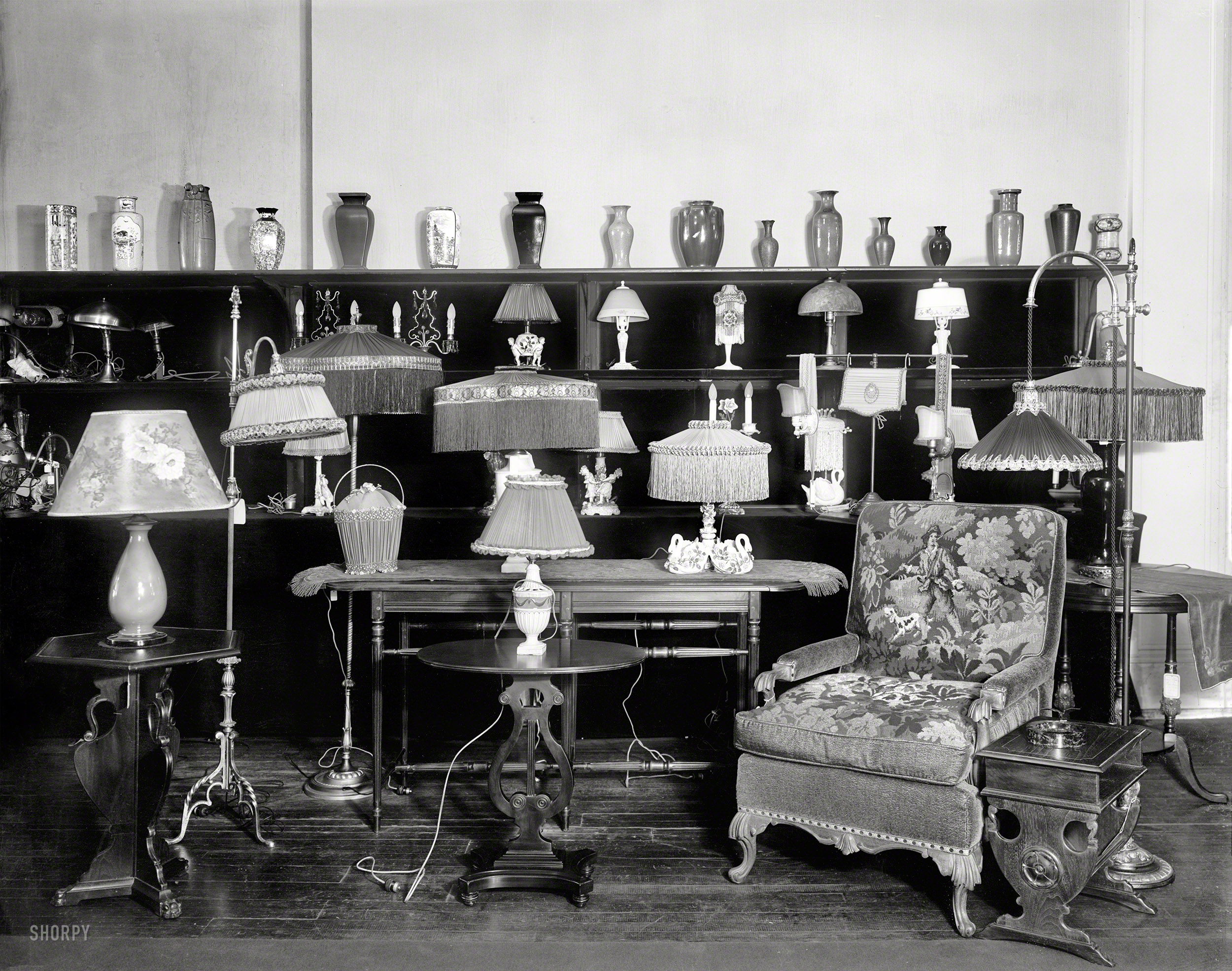 Washington, D.C., circa 1917. "Dulin & Martin Co. lamps." Back when fringed shades were the thing. Harris & Ewing Collection glass negative. View full size.