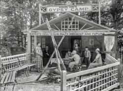 Gypsy Camp: 1925