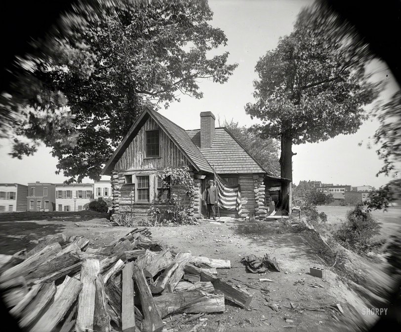 Urban Cabin: 1910