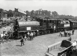 June 1924. Washington, D.C. "Largest and most powerful electric locomotive in the world being exhibited by the Chicago, Milwaukee & St. Paul Railway and the General Electric Co." Harris & Ewing Collection glass negative. View full size.