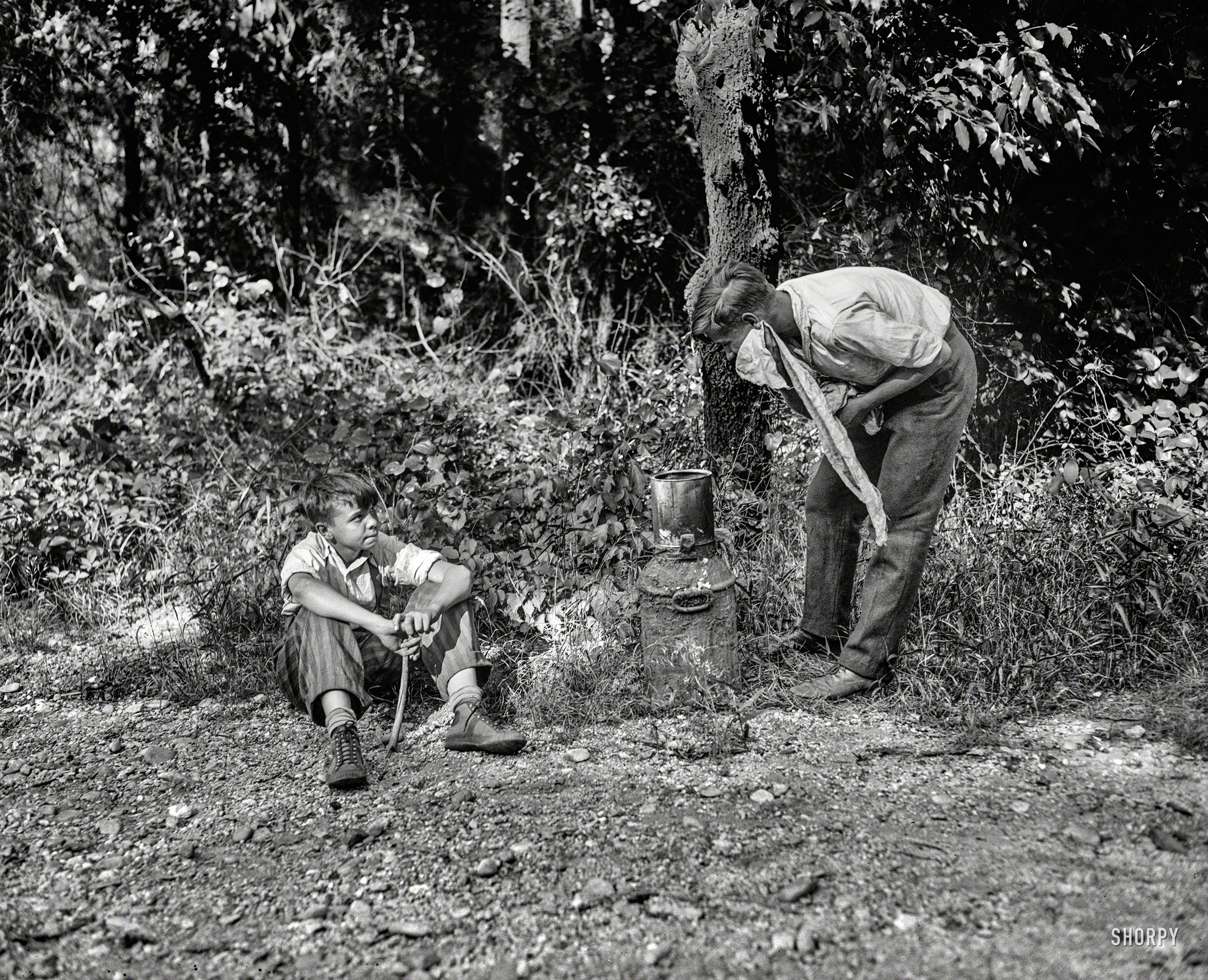 1932. Washington, D.C., or vicinity. "NO CAPTION (Boys camped in woods)." Our second glimpse of these juvenile vagabonds. Harris & Ewing. View full size.