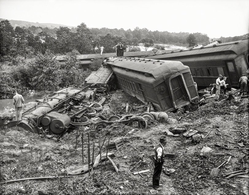 Rail Disaster: 1933