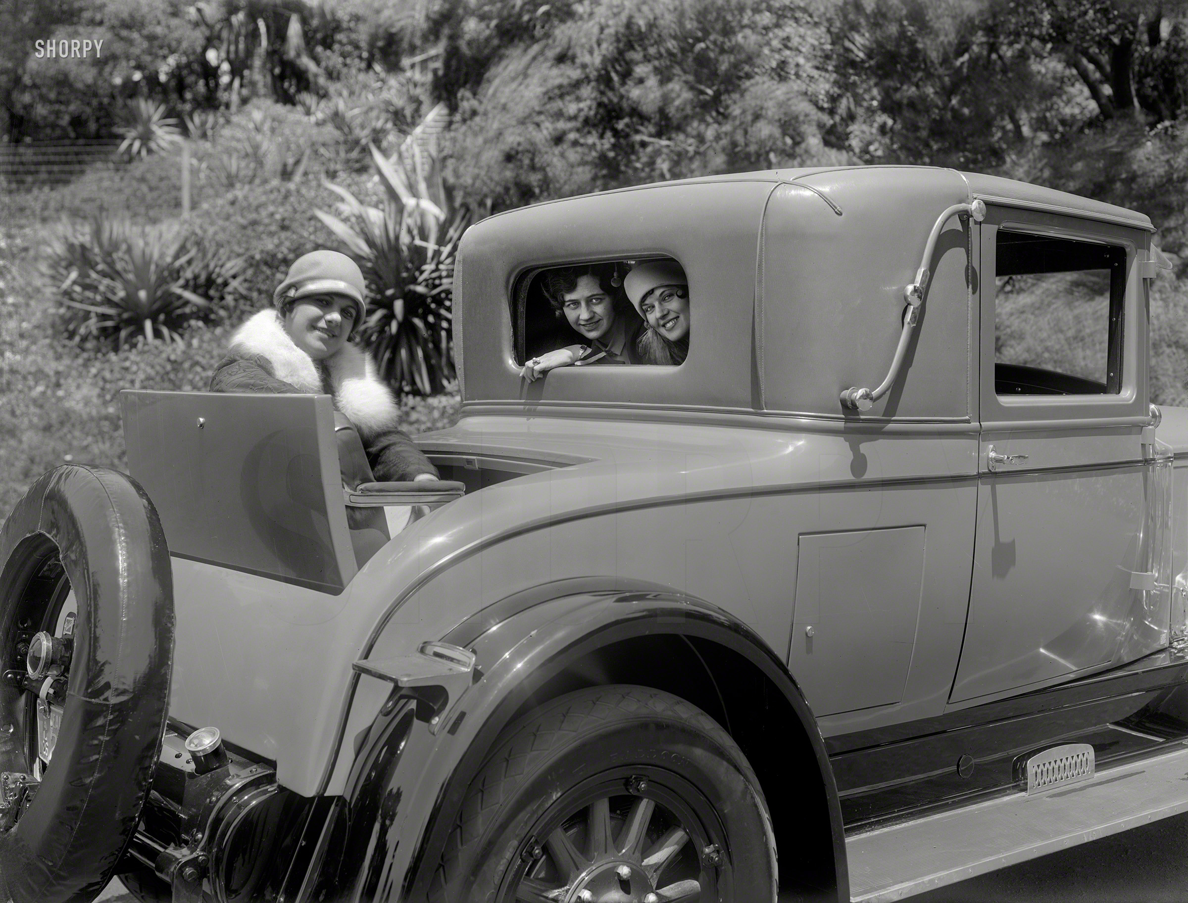 San Francisco, 1926. "Girls in Buick at Golden Gate Park." 6½ x 8½ inch glass negative, originally from the Wyland Stanley collection. View full size.