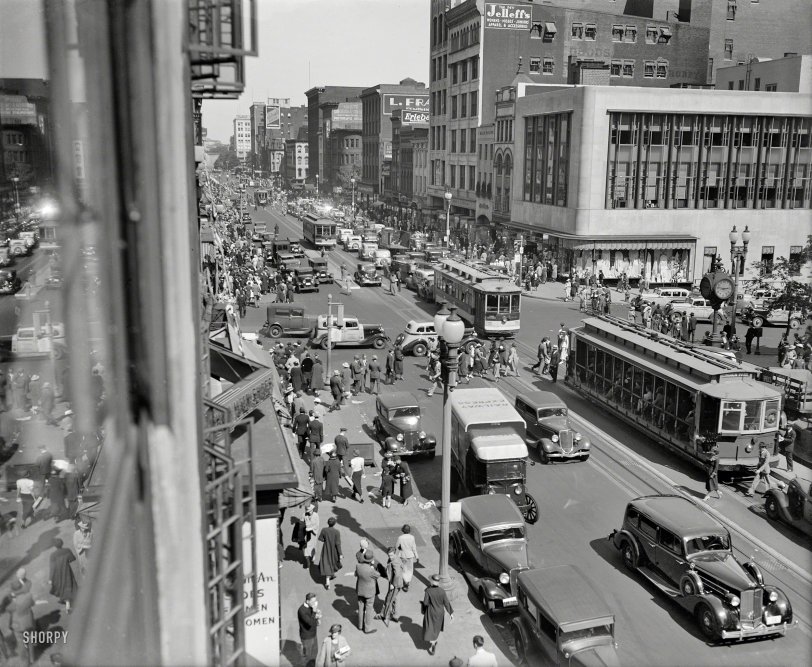 1935. "F Street, Washington, D.C." The view from the Harris &amp; Ewing photographic studio at exactly 2:47. 4x5 inch glass negative. View full size.
